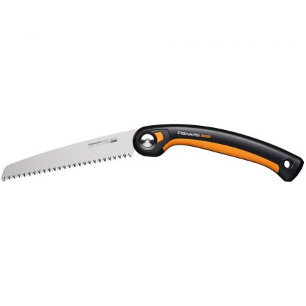 Fiskars  SW69 Plus Összecsukható kerti fűrész, 3 vágási pozícióval 1067553