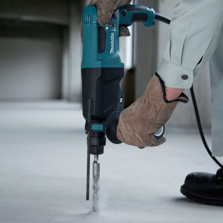 Makita  HR2600 Fúrókalapács SDS-Plus 800W koffer