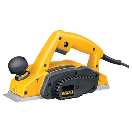 DeWalt  DW680-QS Gyalu 82mm 600W, koffer